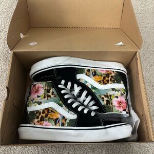 Vans Tropical Sk8-Hi High-Top Sneakers (Womens 8, Men’s 6.5)